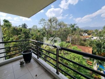 PENTHOUSE EN VENTA EN TRANQUILO CONDOMINIO CON AMENIDADES EXCLUSIVAS