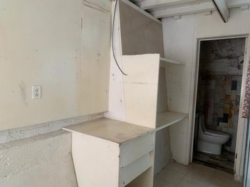 Casa para actualizar en venta en Bosques de las Lomas
