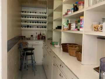 Casa para actualizar en venta en Bosques de las Lomas