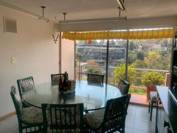 Casa para actualizar en venta en Bosques de las Lomas