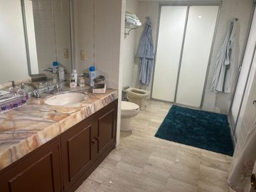 CASA EN VENTA EN PROVIDENCIA