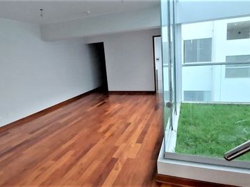 Venta de Dúplex de 220 m² con Vista a Interna en San Borja