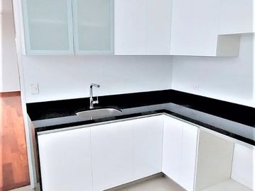 Venta de Dúplex de 220 m² con Vista a Interna en San Borja