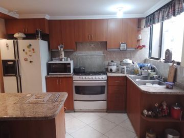 VENTA CASA EN CONJUNTO CONDADO SECTOR MENA DEL HIERRO