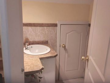 VENTA CASA EN CONJUNTO CONDADO SECTOR MENA DEL HIERRO