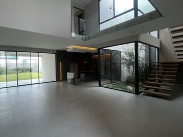 CASA EN VENTA NUEVA EN CAMPIÑA DEL BOSQUE LEON GTO