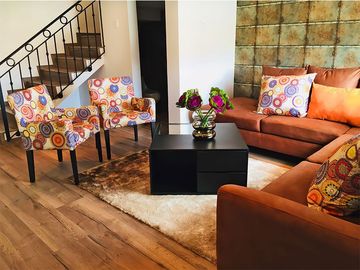 Casa en Venta de 3 Recámaras en Fraccionamiento con Alberca. Modelo Montesino.