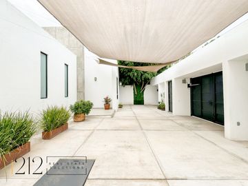 Casa en Venta Jurica 2da de Fresnos un solo nivel