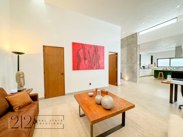 Casa en Venta Jurica 2da de Fresnos un solo nivel