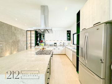 Casa en Venta Jurica 2da de Fresnos un solo nivel