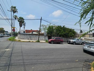 Casa en Venta Colonia Vista Hermosa para remodelar Monterrey Nuevo León
