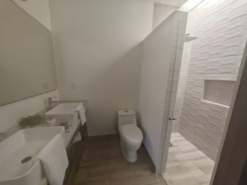 UBICACIÓN PRIVILEGIADA EN EL MUNICIPIO DE CORREGIDORA CERCANO A EL SANTUARIO DE SCHOESNTANTT, CASAS NUEVAS CON MAGNIFICAS AMENIDADES. HAY 3 MODELOS CO