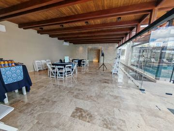 UBICACIÓN PRIVILEGIADA EN EL MUNICIPIO DE CORREGIDORA CERCANO A EL SANTUARIO DE SCHOESNTANTT, CASAS NUEVAS CON MAGNIFICAS AMENIDADES. HAY 3 MODELOS CO