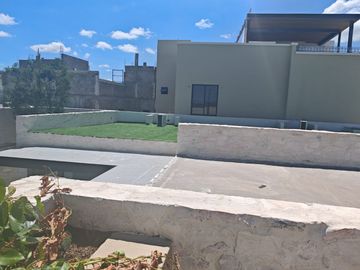 UBICACIÓN PRIVILEGIADA EN EL MUNICIPIO DE CORREGIDORA CERCANO A EL SANTUARIO DE SCHOESNTANTT, CASAS NUEVAS CON MAGNIFICAS AMENIDADES. HAY 3 MODELOS CO