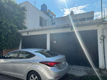 CASA EN CHALCO  (440m2)