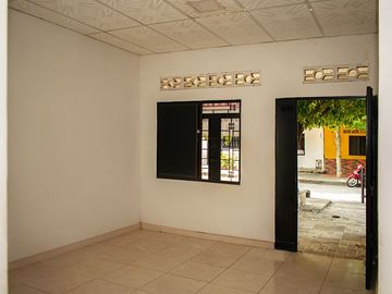 VENDO CASA DE UN PISO EN EL BARRIO SOLANO PEREZ DEL MUNICIPIO DE AGUACHICA - CESAR