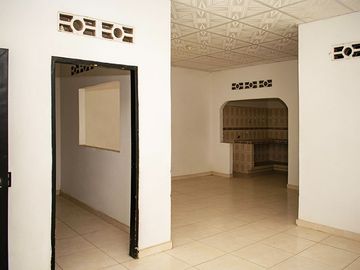 VENDO CASA DE UN PISO EN EL BARRIO SOLANO PEREZ DEL MUNICIPIO DE AGUACHICA - CESAR