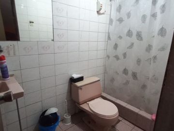 SE VENDE BONITA CASA AMPLIA Y BUENA UBICACIÓN EN SMP