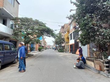 SE VENDE BONITA CASA AMPLIA Y BUENA UBICACIÓN EN SMP