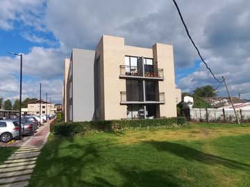 Vende Apartamento - TENJO - Hacienda El Recreo