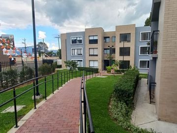 Vende Apartamento - TENJO - Hacienda El Recreo