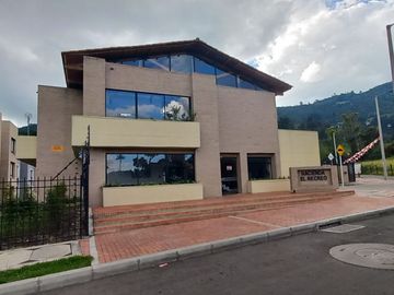 Vende Apartamento - TENJO - Hacienda El Recreo