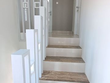 Rumah Siap Huni Murah Dekat Stasiun Depok Lama 2 Lantai Perumahan Jual Dijual