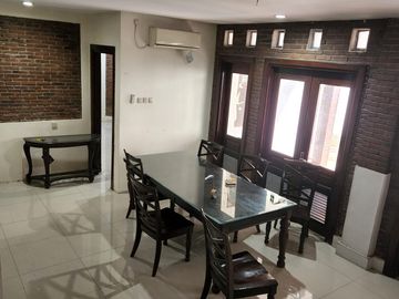 Rumah dijual Maleo Raya Bintaro Jaya Sektor 9 Bisa untuk usaha Lokasi Bagus