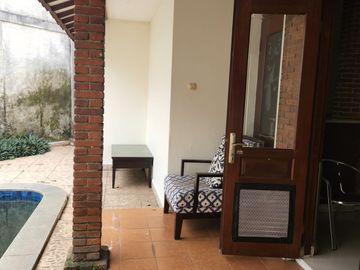 Rumah dijual Maleo Raya Bintaro Jaya Sektor 9 Bisa untuk usaha Lokasi Bagus
