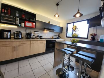 CASA EN VENTA EN CONDOMINIO EN SAN JOSÉ EL ALTO, 3 HAB.