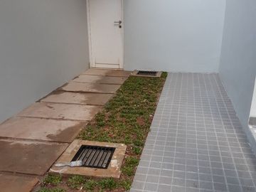 Disewakan Rumah Cantik Cluster Fresco Aria BSD City Tangerang Fully Furnished Siap Huni Lokasi Nyaman Hijau Asri Sangat Strategis