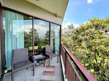 Fully furnished  1 Bedroom for sale with tenant in Mountain View Condo