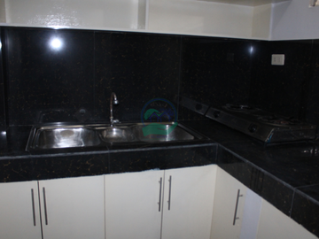 APARTMENT FOR SALE IN FRIENDSHIP ANGELES CITY