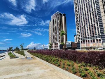 Amazing 2 Bedroom Penthouse Condo - Mandani Bay Cebu