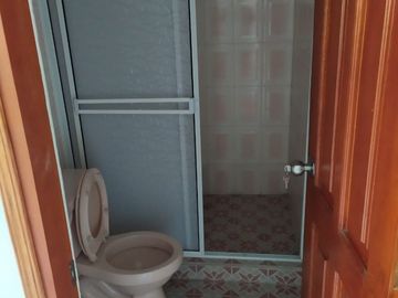 SE VENDE CASA DE 3 PISOS EN CRESPO CARTAGENA