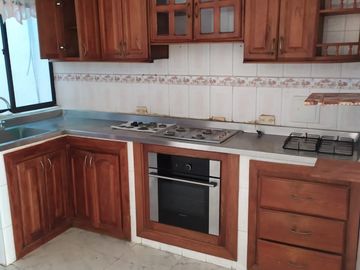 SE VENDE CASA DE 3 PISOS EN CRESPO CARTAGENA