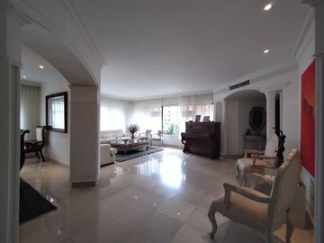 Apartamento en venta en Alto Prado.