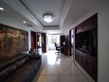 Apartamento en venta en Alto Prado.