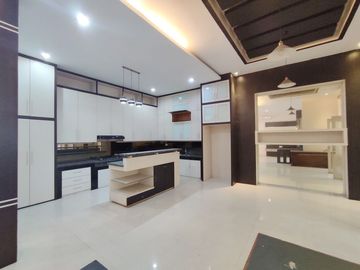 Dijual Villa Komplek River View Polonia - Medan