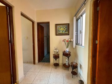 Casa en Costa Verde a una cuadra de Ruiz Cortines