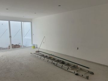VENDO CASA EN EL MAYORAZGO, LEÓN, GTO.