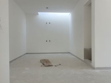 VENDO CASA EN EL MAYORAZGO, LEÓN, GTO.