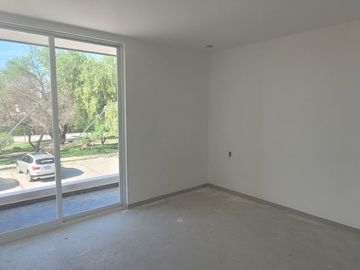 VENDO CASA EN EL MAYORAZGO, LEÓN, GTO.