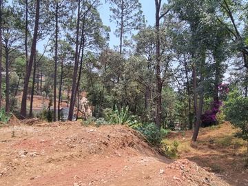 PROPIEDAD EN VENTA EN AVANDARO