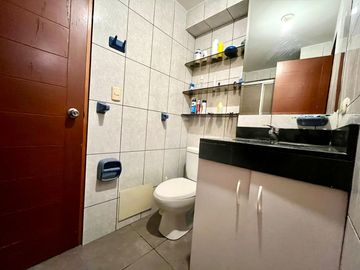 ¡SE REMATA! AMPLIO DPTO. EN PRIMER PISO DE 3 DORMITORIOS + ESTUDIO, CON LINDA TERRAZA✨💚