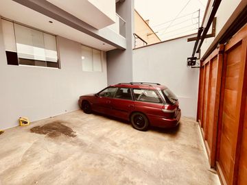 ¡SE REMATA! AMPLIO DPTO. EN PRIMER PISO DE 3 DORMITORIOS + ESTUDIO, CON LINDA TERRAZA✨💚