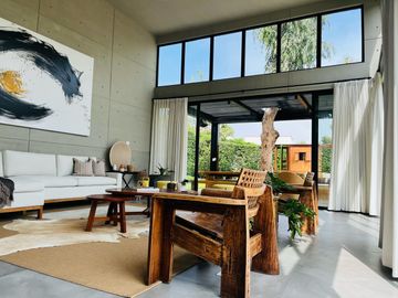 Casa Moderna y Lujosa con Piscina y Acabados  Premium ✨