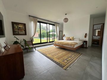 Casa Moderna y Lujosa con Piscina y Acabados  Premium ✨