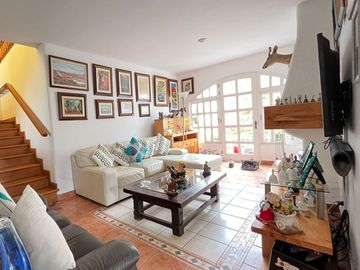 En venta Amplia Casa con bungalow independiente en La Encantada de Villa 🏠🤩