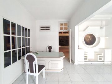 Dijual Villa Siap Huni Komplek Taman Putri Hijau Medan
